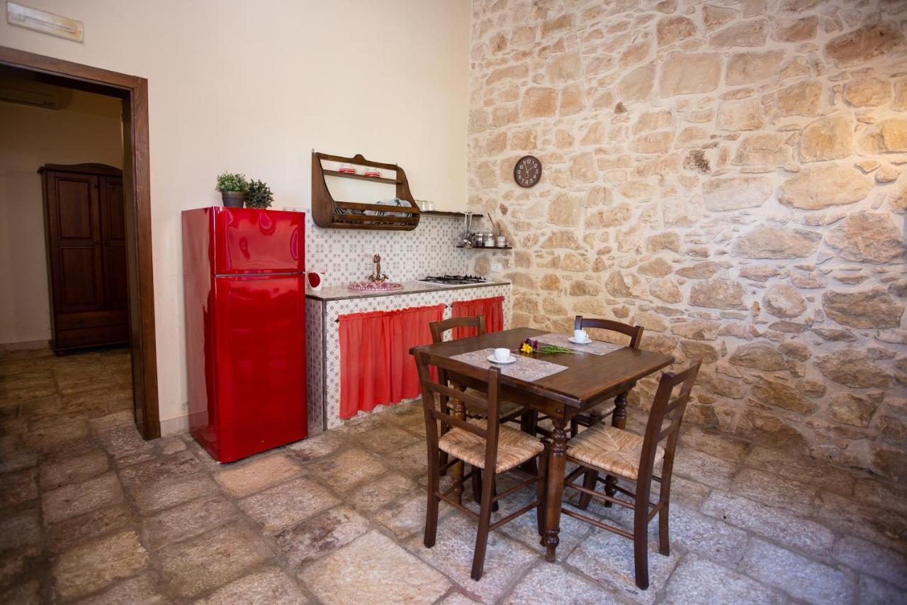 Homidoo Carrubo Daire Santa Croce Camerina Dış mekan fotoğraf